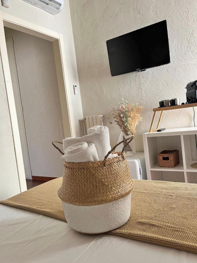 Apulia Journey - Manzoni 11 Hotel Bari Eksteriør billede