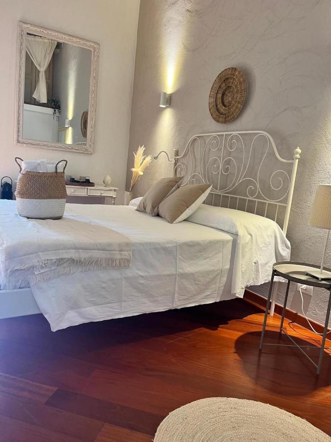 Apulia Journey - Manzoni 11 Hotel Bari Eksteriør billede