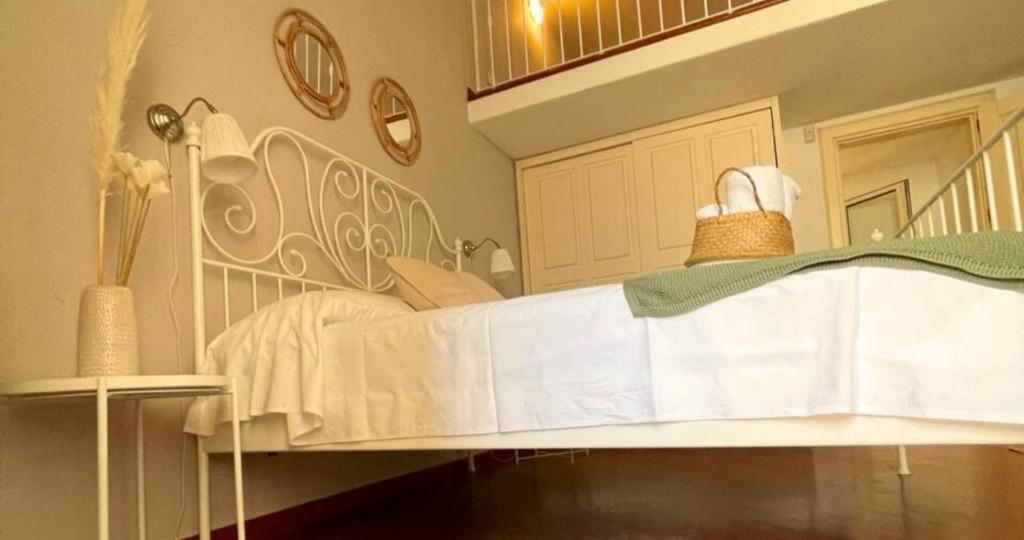 Apulia Journey - Manzoni 11 Hotel Bari Eksteriør billede